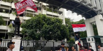 KOMPAS-R Demo Kementerian PU, Desak Ditjen Bina Marga Audit Proyek Simpang-Ciboleger & Copot Pejabat BPJN Banten